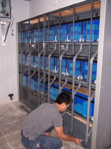 montaje sistemas de desagüe para acuarios